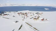 Ny-Ålesund ist funkstill; WLAN und Bluetooth auf digitalen Geräten müssen ausgeschaltet werden, um Forschungsstörungen zu vermeiden.