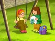 Um Sofie zu trösten, ist Laura bereit ihr Halloween-Kostüm mit ihr zu tauschen. Um Sofie zu trösten, ist Laura bereit ihr Halloween-Kostüm mit ihr zu tauschen.