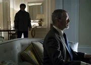 L-R: Quan (Jackie Chan), Liam Hennessy (Pierce Brosnan)