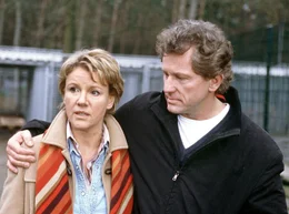 NDR Fernsehen LOTTOSCHEIN INS GL&Uuml;CK, am Samstag (20.03.10) um 20:15 Uhr. Astrid (Mariele Millowitsch) und Felix (Miroslav Nemec) finden nur langsam zueinander.