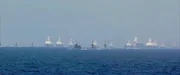 Machtdemonstration im Indopazifik: chinesische U-Boote und Kriegsschiffe bei einem Man&ouml;ver.