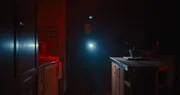 Rico (Kim Coates), der Kopf der Einbrecherbande, macht im Finale pers&ouml;nlich Jagd auf die ihm unliebsame Zeugin Sophie.