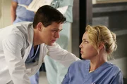 Hat ihre Freundschaft noch eine Chance?: George (T.R. Knight, l.) und Izzie (Katherine Heigl, r.) ...