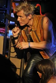 Ehe er sich versieht, ger&auml;t der Schlagzeuger und Ex-Biker Joe (Dolph Lundgren) in eine grausame Entf&uuml;hrungsaktion russischer Terroristen ...