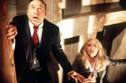 In der Nervenklinik geht es drunter und dr&uuml;ber: Richard H. Thorndyke (Mel Brooks, l.) und Victoria Brisbane (Madeline Kahn, r.) k&ouml;nnen nicht fassen, was sie zu sehen bekommen ...