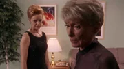 Libby Glaser (Swoosie Kurtz), Vera King (Janet Leigh) (v.l.)