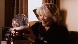 Ellen Burstyn.