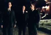 L-R: Michael Sullivan (Tom Hanks), John Rooney (Paul Newman), Connor Rooney (Daniel Craig)