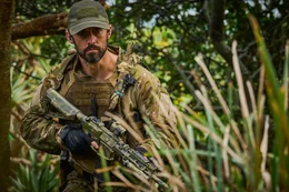Master Sgt. John 'Sugar' Sweet (Milo Ventimiglia)