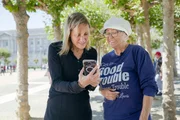 Pamela Hemphill (Maga Granny) mit Barbara Lüthi in San Francisco