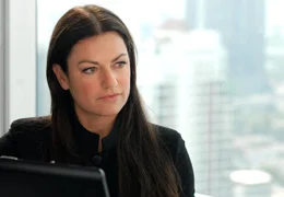 SWR Fernsehen ALLE SEHNSUCHT DIESER ERDE, am Samstag (08.12.12) um 20:15 Uhr. Die attraktive Singlefrau Pat Wilson (Christine Neubauer) arbeitet seit vielen Jahren als Versicherungsdetektivin.