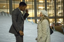 "Verliere nie das Wesentliche aus dem Blick!" Der Trickbetr&uuml;ger Nicky (Will Smith, l.) zeigt der h&uuml;bschen Jess (Margot Robbie, r.), wie sie als Hochstaplerin gutes Geld verdienen kann, doch dann trennen sich ihre Wege. Drei Jahre sp&auml;ter treffen sie erneut aufeinander ...