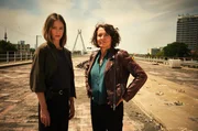 Die Ludwigshafener Kommissarinnen Lena Odenthal (Ulrike Folkerts, re.) und Johanna Stern (Lisa Bitter, li.).