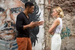 Nachdem sich die Wege der beiden Betr&uuml;ger Nicky (Will Smith, l.) und Jess (Margot Robbie, r.) wegen aufkeimender Gef&uuml;hle getrennt haben, treffen sie bei dem Motorsport-Milliard&auml;rs Rafael Garriga erneut aufeinander. Mit ungeahnten Folgen ...