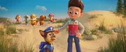 Vorne: Chase (voiced by Iain Armitage) and Ryder (voiced by Will Brisbin). Hinten: L-R: Skye, Rocky (voiced by Callum Shoniker), Rubble, Zuma, Marshall.