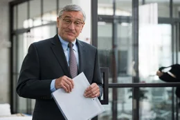 Ben Whittaker (Robert De Niro).