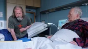 Thomas Br&uuml;nn (Falk Rockstroh, rechts) kann seinem Bruder Wolfgang Br&uuml;nn (Paul Fa&szlig;nacht) nicht verzeihen, dass er vor Jahrzehnten aus dem "Westen" nicht mehr zur&uuml;ckkam. Er hat ihn nicht nur mit der Pflege der Mutter allein gelassen, sondern auch seine Karriere zerst&ouml;rt. Wolfgang hat noch nie R&uuml;cksicht auf andere genommen und nun taucht er hier in Leipzig auf. Der alte Streit bricht sofort wieder aus. Doch pl&ouml;tzlich bricht Wolfgang zusammen.