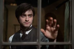 Arthur Kipps (Daniel Radcliffe)
