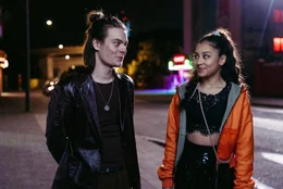 L-R: TJ (B&eacute;la Gabor Lenz), Klara (Samirah Breuer)