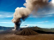 Der Bromo ist einer der aktivsten Vulkane der indonesischen Insel Java.