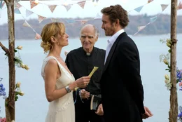 Wird Zoe (Uma Thurman) dem selbstverliebten Dokumentarfilmer Whit (Lee Pace) tats&auml;chlich das Ja-Wort geben?