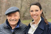 Jetzt oder nie - Spezial: Das Wiedersehen
Liebe im Alter mit Willi «Baldi» Wehrli
Willi «Baldi» Wehrli und Moderatorin Kiki Maeder
2023
SRF
