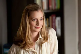 Caitlin Fitzgerald (Laureen).