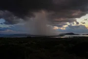 Herbst-Sturm über der Gialova-Lagune. Herbst-Sturm über der Gialova-Lagune.