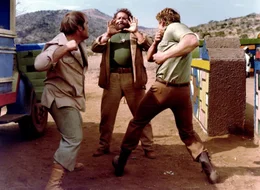Schwergewicht Tom (Bud Spencer, M.) sucht sich gleichwertige Gegner ...