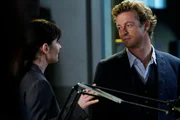 Ermitteln in einem neuen Mordfall: Patrick (Simon Baker, r.) und Teresa (Robin Tunney, l.) ...
