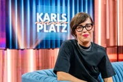 Eva Karl Faltermeier. Eva Karl Faltermeier.