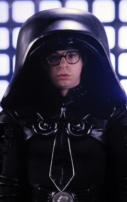 Lord Helmchen (Rick Moranis) soll Prinzessin Vespa vom Planeten Druidia entf&uuml;hren, um anschlie&szlig;end ihren Vater K&ouml;nig Roland zu erpressen.