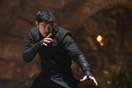 Snake Eyes (Henry Golding)  +++ Die Verwendung des sendungsbezogenen Materials ist nur mit dem Hinweis und Verlinkung auf RTL+ gestattet. +++