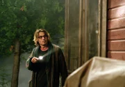 Der erfolgreiche Autor Mort Rainey (Johnny Depp) steckt gerade in einer tiefen Lebenskrise. W&auml;hrend seine Noch-Ehefrau im ehemals gemeinsamen Haus lebt, hat sich Mort in die einsam an einem See gelegenen Ferienh&uuml;tte zur&uuml;ckgezogen, wo ihn zu allem &Uuml;berfluss wieder einmal eine Schreibblockade qu&auml;lt. Da taucht ein Fremder bei ihm auf ...