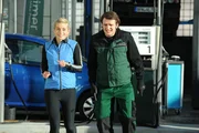 Um Marie zu beeindrucken, lässt Flori sich zum Joggen überreden. Von links: Marie (Janina Möller) und Florian Brunner (Tommy Schwimmer). Um Marie zu beeindrucken, lässt Flori sich zum Joggen überreden. Von links: Marie (Janina Möller) und Florian Brunner (Tommy Schwimmer).