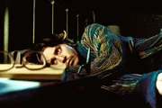 Der erfolgreiche Schriftsteller Mort Rainey (Johnny Depp) durchlebt gerade eine schwere Zeit. Nachdem er seine Frau Amy in flagranti mit einem anderen erwischt hat, zieht er hinaus aufs Land in sein einsames Haus am See. Eines Tages taucht dort ein mysteri&ouml;ser Mann auf, der ihn beschuldigt, eine seiner Geschichten gestohlen zu haben ...