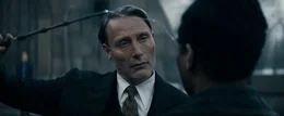 Gellert Grindelwald (Mads Mikkelsen)