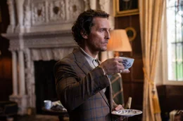 Mickey Pearson (Matthew McConaughey)