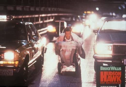 Allein gegen alle: Hudson (Bruce Willis) ...