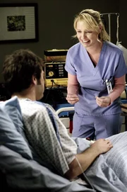 Als Izzie (Katherine Heigl, r.) erfährt, dass es Probleme mit dem Spenderherz für Denny (Jeffrey Dean Morgan, l.) gibt, gerät sie in Panik und trifft eine folgenschwere Entscheidung ...