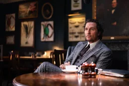 Mickey Pearson (Matthew McConaughey)