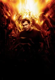 Manche Menschen glauben an Gott, andere an Au&szlig;erirdische. Graham Hess (Mel Gibson) glaubt an gar nichts mehr. Da ist eines Tages sein Maisfeld von riesigen Kreisen durchzogen ...