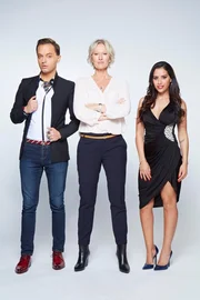 v.l.: Frederik (Julian F. M. Stoeckel), Sarah (Cherin West).