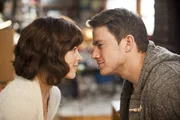 Kennt sie ihn wirklich nicht mehr? F&uuml;r Leo (Channing Tatum, r.) ist es schwer zu begreifen, dass seine Ehefrau Paige (Rachel McAdams, l.) nach ihrem Erwachen aus dem Koma keine Erinnerung mehr an ihn hat. Doch das spornt ihn an, sie ein zweites Mal zu erobern ...