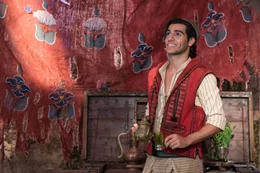 Aladdin (Mena Massoud)