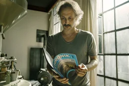 Milo (Michael Ostrowski)