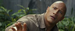 Davis Okoye (Dwayne 'The Rock' Johnson).