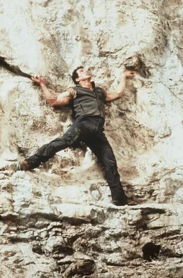 Ranger Gabriel "Gabe" Walker (Sylvester Stallone)
