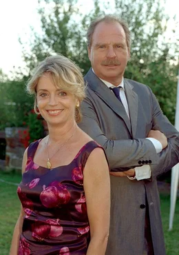 Gisela Schneeberger (Helene), Friedrich von Thun (Georg Altenburger).