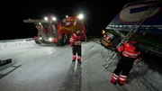 Bjoern takes his new rookie Orjan alongside a co-op rescue with his friendly rivals from Hallingdal. (National Geographic) Bjoern takes his new rookie Orjan alongside a co-op rescue with his friendly rivals from Hallingdal. (National Geographic)